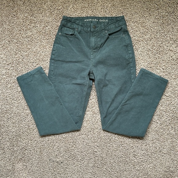 American Eagle Corduroy Mom Jeans Green - Picture 3 of 11